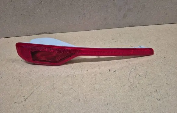 Volvo XC40 Rear bumper light 32228782