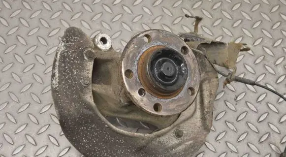 BMW 1 F20 F21 Front wheel hub 6792285