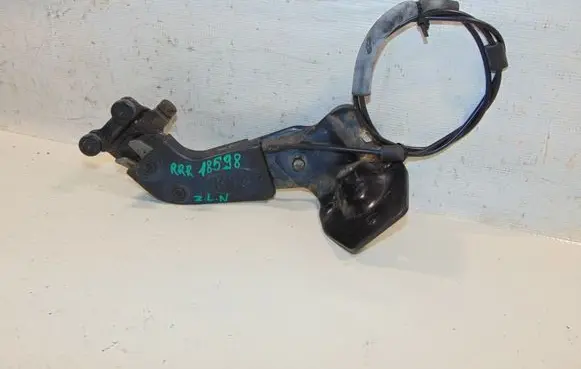 KIA Carnival Sliding door lower roller guide/hinge 0K53B73250A K53B3K17