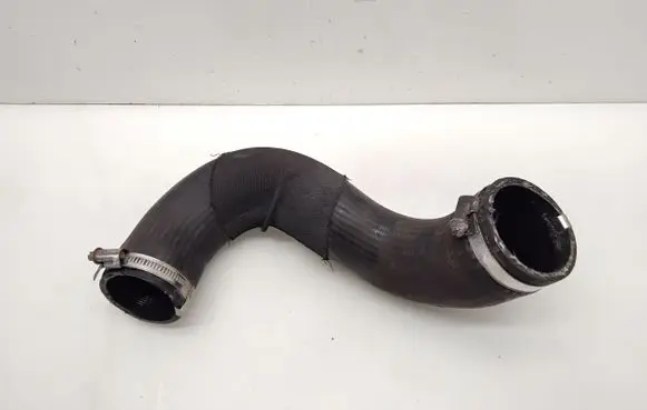Ford Transit Custom Intercooler hose/pipe