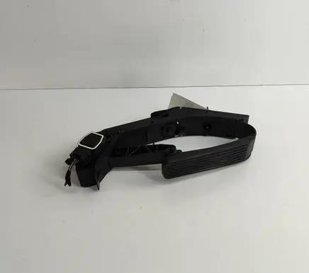 Mercedes-Benz CL C216 Accelerator throttle pedal A2203000104