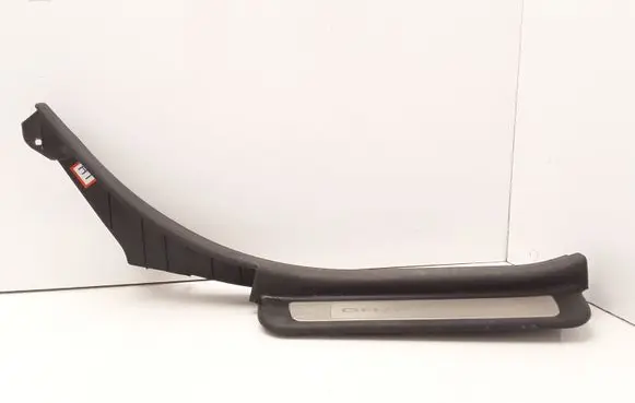 Hyundai Grandeur Rear sill trim cover