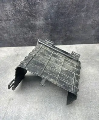 Volkswagen Touran I Battery box tray 1K0915336B