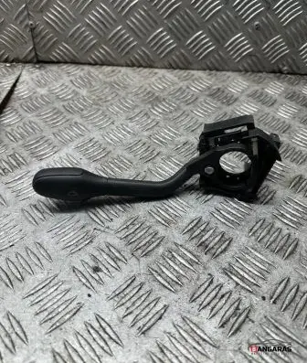 Volkswagen PASSAT B3 Indicator stalk