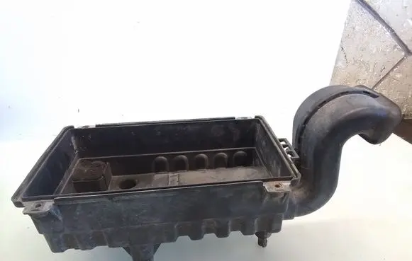 Ford Connect Air filter box