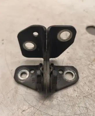 Jeep Grand Cherokee Front door upper hinge