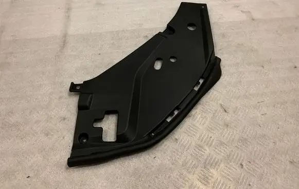 Volvo S90, V90 Other engine bay part 31386868 31386868LH