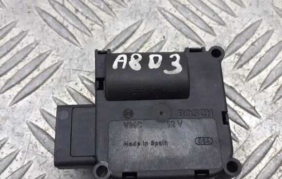Audi A8 S8 D3 4E A/C air flow flap actuator/motor 0132801323