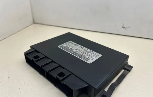 Mercedes-Benz E W211 Parking PDC control unit/module A0255457132 1039E00351 0263004025