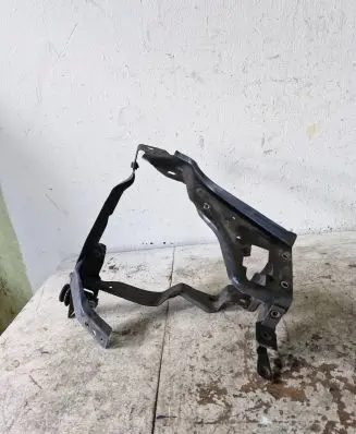 Mercedes-Benz C W204 Side radiator support slam panel 