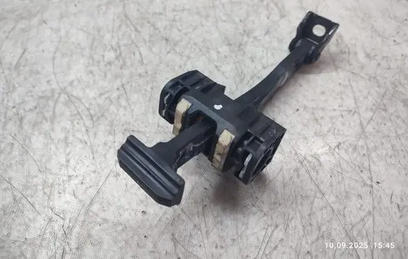 BMW 5 F10 F11 Front door check strap stopper 7182005