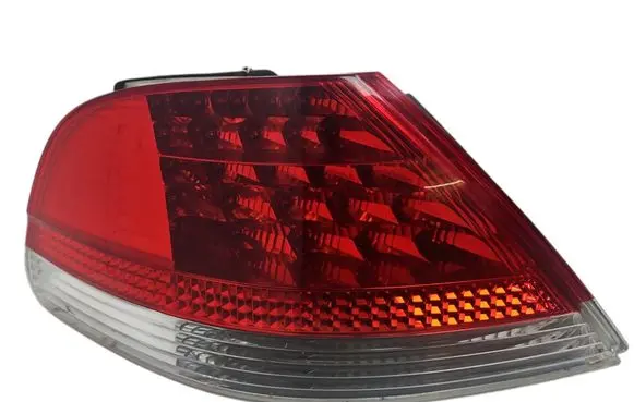BMW 7 E65 E66 Rear/tail lights 011237011238