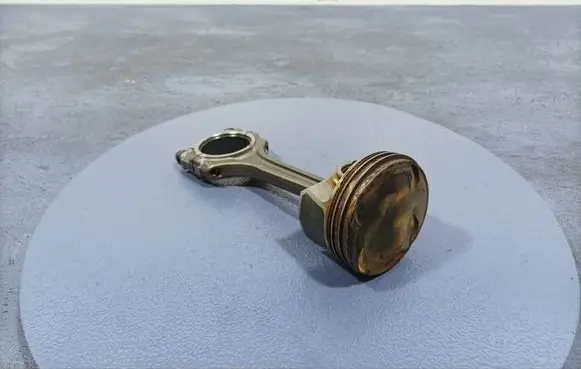 Hyundai Tucson IV NX4 Piston
