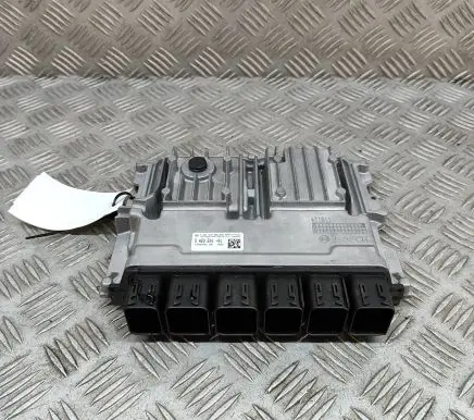 BMW 2 F44 Engine control unit/module 5A23E01 0261S103G0