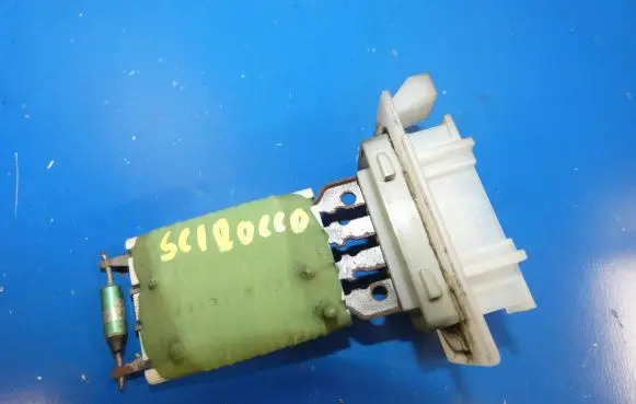 Volkswagen Scirocco Heater blower motor/fan resistor