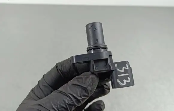 Mitsubishi Eclipse Cross Camshaft speed sensor J5T30771 9206