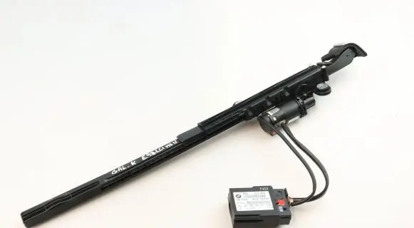 BMW 3 E92 E93 Seat belt height adjuster 9165379 9216128