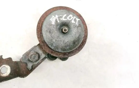 Mitsubishi Colt Horn signal