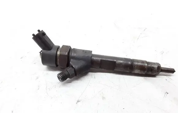 Volvo S40, V40 Fuel injector 0445110021 7700111014