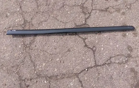 Mercedes-Benz ML W163 Front door trim (molding) 1636900162