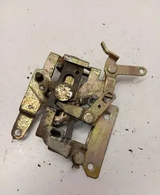 Volkswagen Transporter - Caravelle T4 Sliding door lock 721843654B