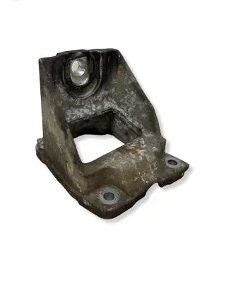 Dodge Nitro Engine mounting bracket 1220A