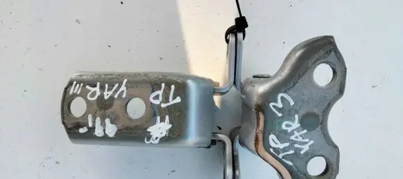 Toyota Yaris Loading door hinge set 