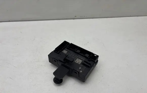 Audi A4 S4 B8 8K Door control unit/module 8K0959793R 8K0959793P