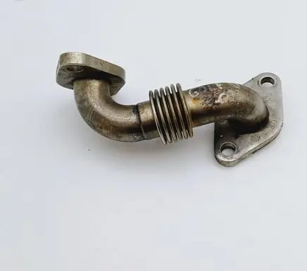 Volkswagen Golf V EGR valve line/pipe/hose 03G131521T