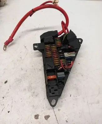 BMW 5 E60 E61 Fuse module GF20M10