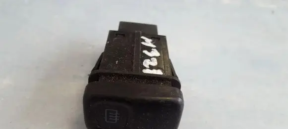 Mazda 323 Windscreen/window heater switch