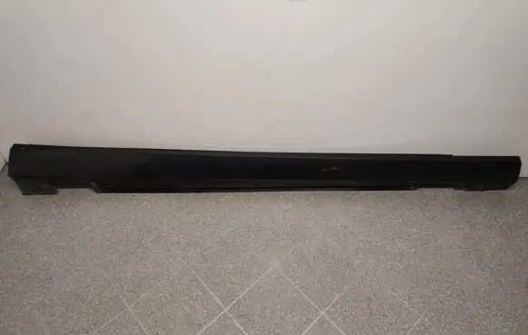 Mercedes-Benz E W212 Sill A2126900840