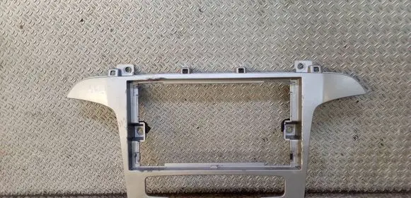 Ford S-MAX Radio/GPS head unit trim 6M2118522BE37QC