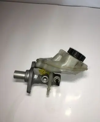 Land Rover Freelander 2 - LR2 Master brake cylinder 03350885571