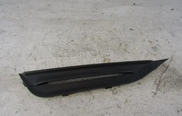 Volvo S60 Front bumper lower grill 31323847