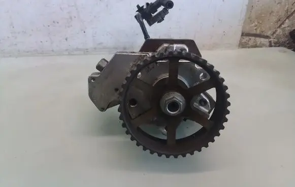 Renault Laguna II Fuel injection high pressure pump 8200055072