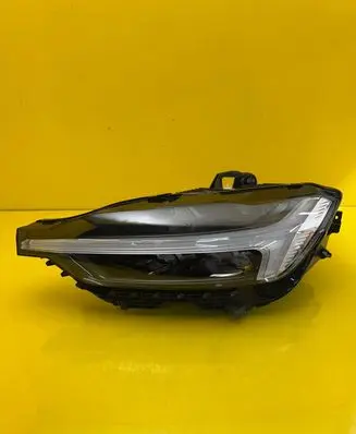 Volvo XC60 Headlight/headlamp 32404709