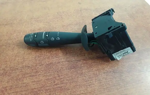 Renault Espace - Grand espace IV Wiper control stalk 8200012244