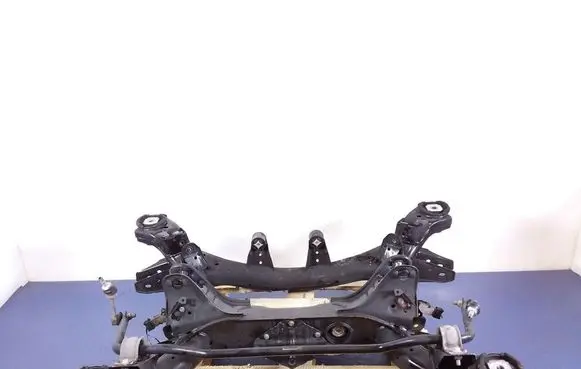 BMW X6M F86 Front subframe 