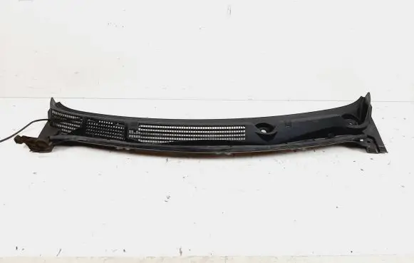 Wiper trim