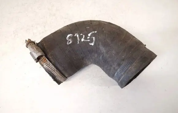 Land Rover Discovery Intercooler hose/pipe