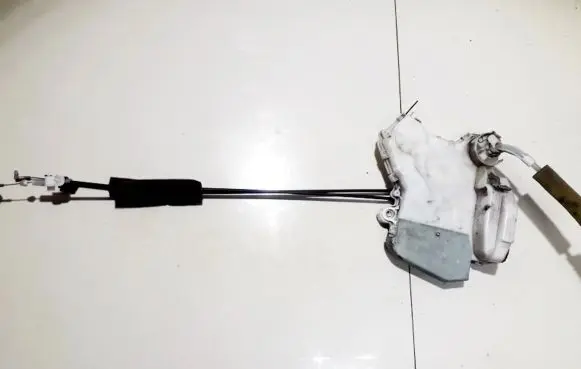 Honda CR-V Front door lock 72111swae1 swa-e1-rh-fr