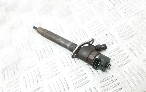 Volvo V50 Fuel injector 30750283