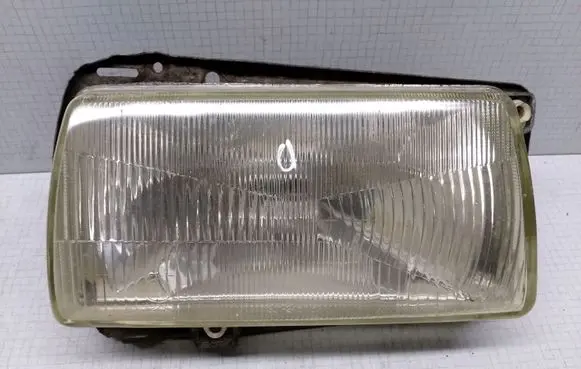 Volkswagen Jetta II Headlight/headlamp