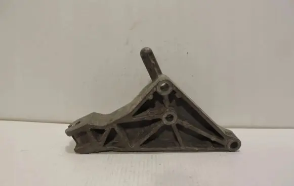 Opel Zafira B Gearbox mounting bracket 24459825