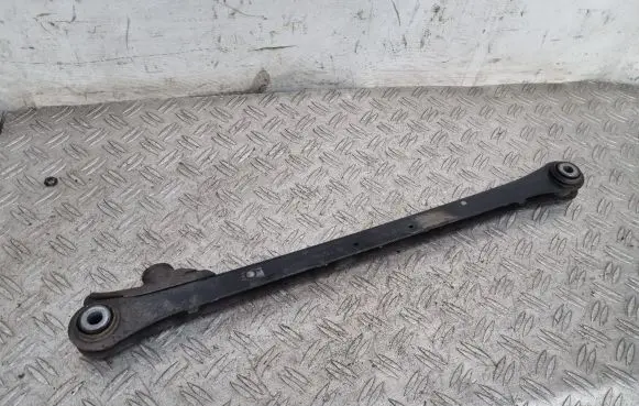 Rear control arm