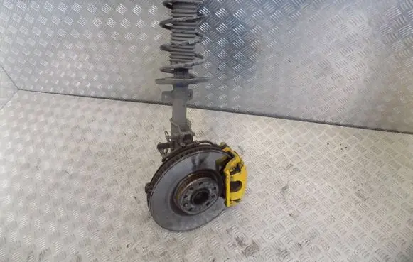 Peugeot 508 II Front wheel hub spindle knuckle
