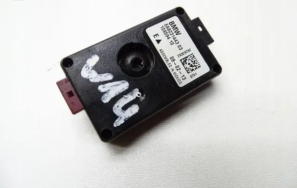 BMW 3 F30 F35 F31 Aerial antenna filter 9231443