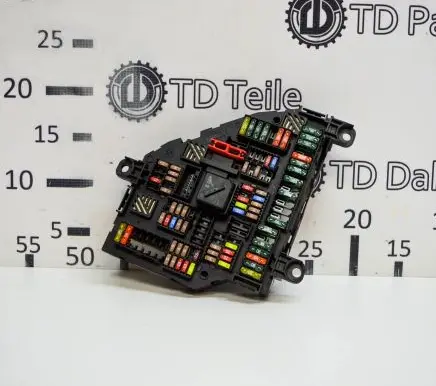 BMW 5 F10 F11 Fuse box set 9234423