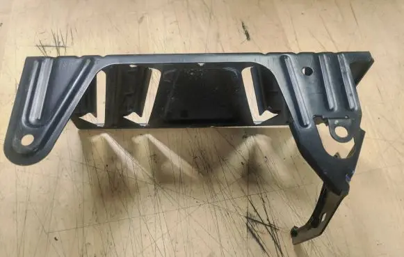 BMW 7 F01 F02 F03 F04 Sound amplifier holder/bracket 6515915313506 65159153135 9153135